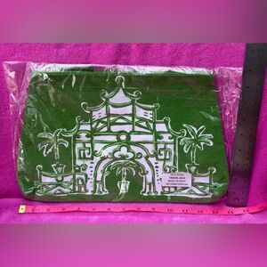 Dana Gibson Silk Road Green & White Canvas Zipper Pouch